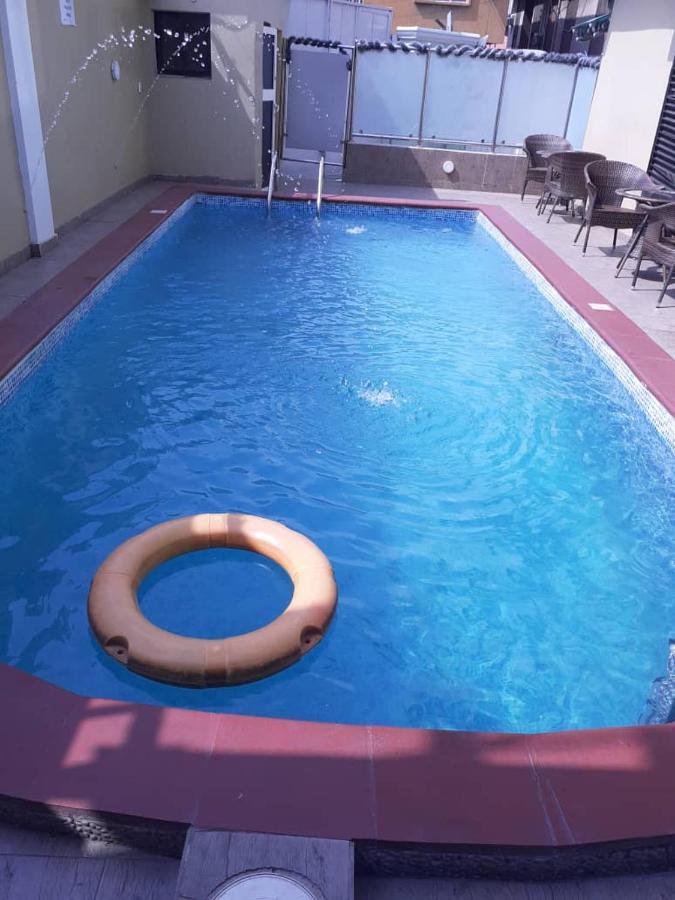 Alluring View Hotel - Toyin Sreet Ikeja Dış mekan fotoğraf